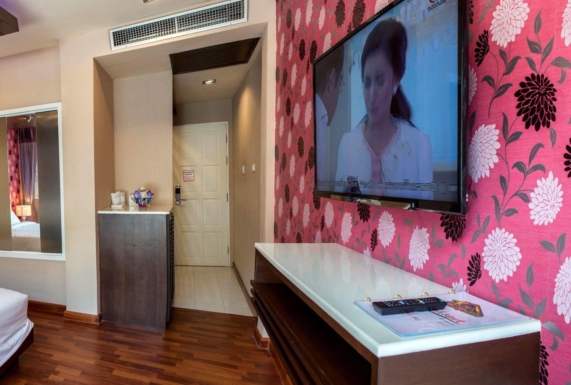 The Ring Hotel Hat Yai Ngoại thất bức ảnh