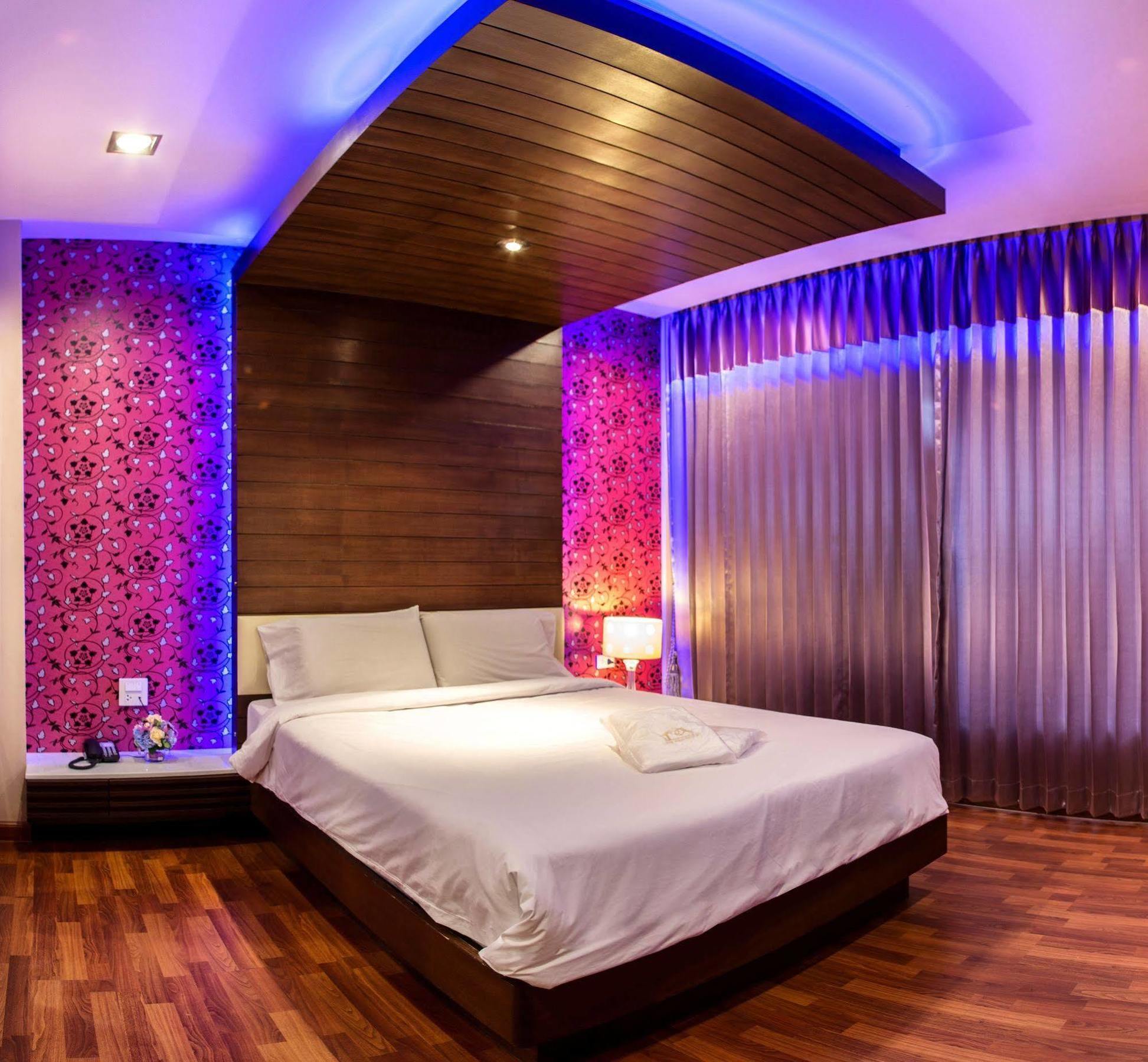 The Ring Hotel Hat Yai Ngoại thất bức ảnh