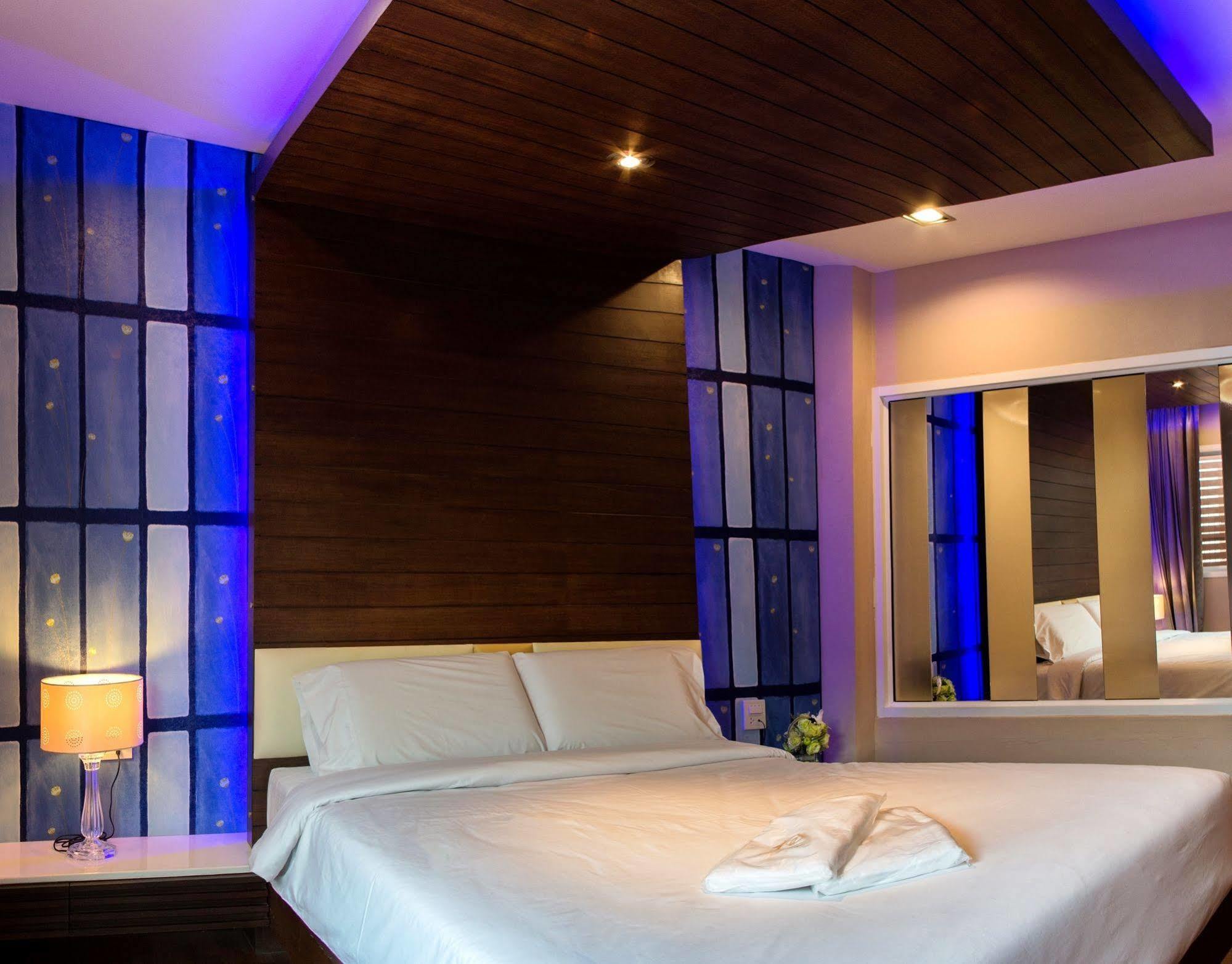 The Ring Hotel Hat Yai Ngoại thất bức ảnh