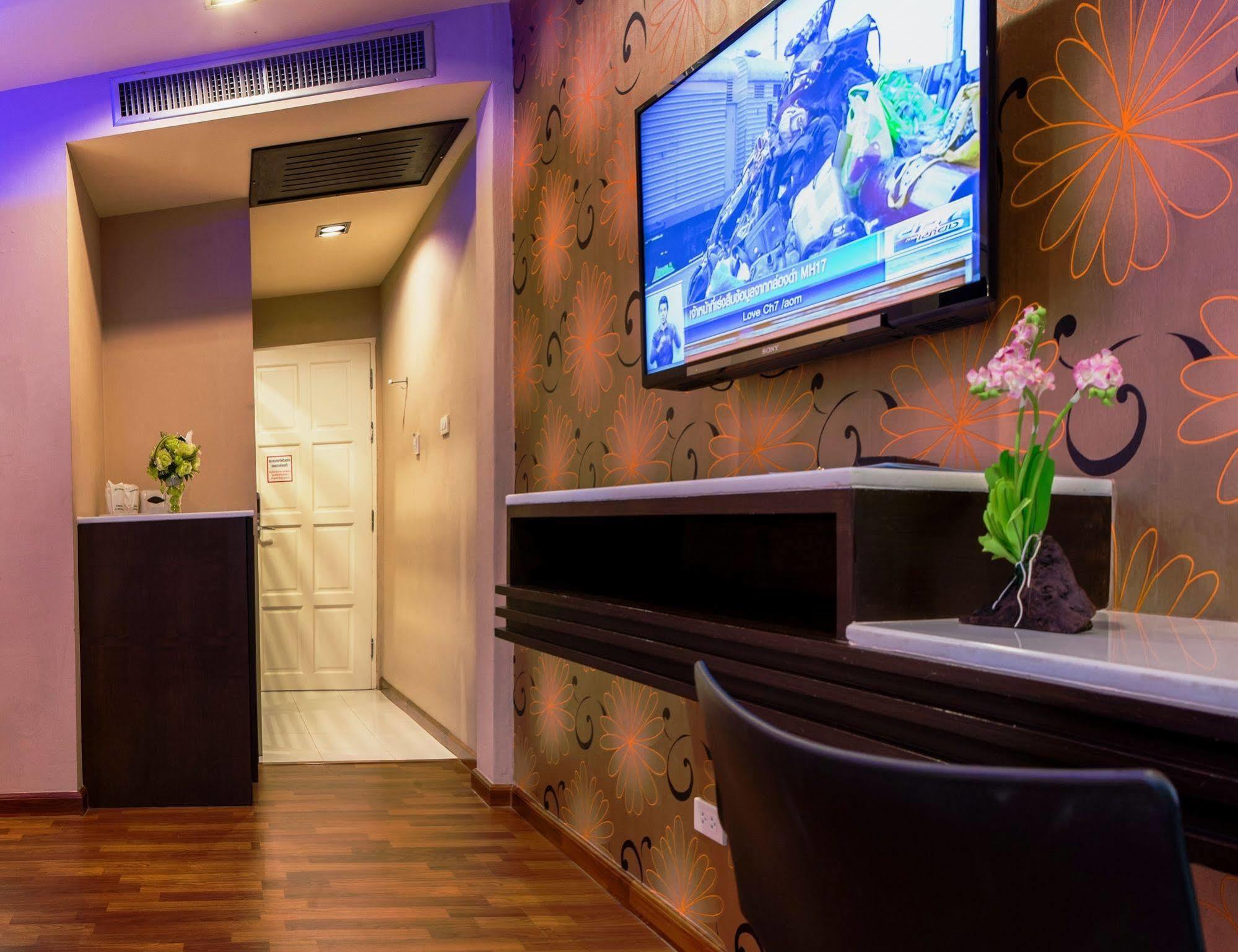 The Ring Hotel Hat Yai Ngoại thất bức ảnh